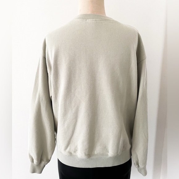 H&M Sage Green Sweatshirt - Picture 6 of 8